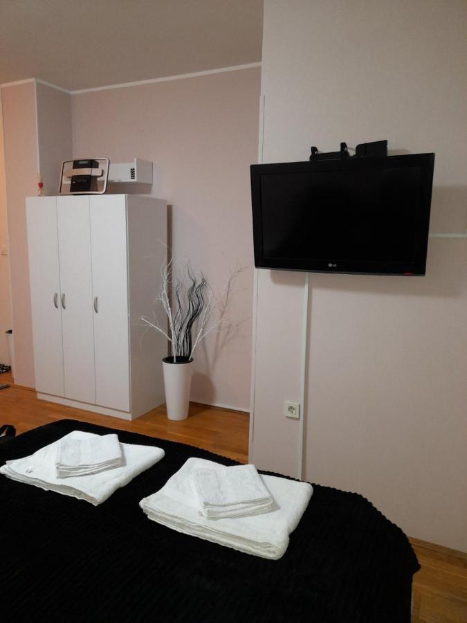 Apartman Aurora Nowy Sad Zewnętrze zdjęcie
